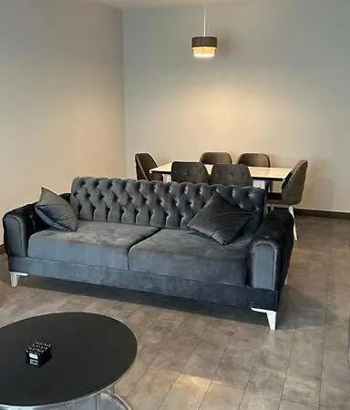 Wonderful Flat Near Akbati Mall 아파트