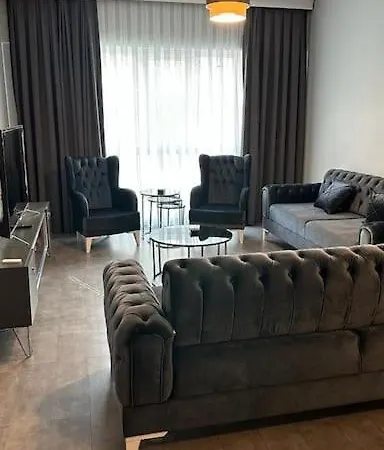 아파트 Wonderful Flat Near Akbati Mall