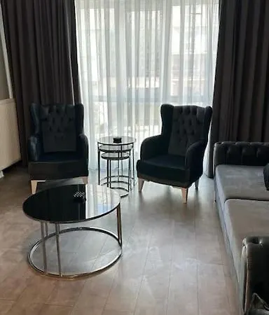 Wonderful Flat Near Akbati Mall 아파트 *